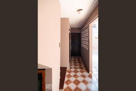 Casa à venda com 500m², 3 quartos e 3 vagas Casa à venda com 500m², 3 quartos e 3 vagasÁrea de Serviço