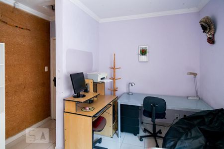 Casa à venda com 500m², 3 quartos e 3 vagas Casa à venda com 500m², 3 quartos e 3 vagasQuarto 2