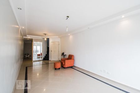 Sala de casa à venda com 3 quartos, 150m² em Vila Monumento, São Paulo