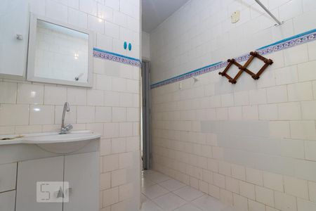 Banheiro de apartamento para alugar com 2 quartos, 55m² em Méier, Rio de Janeiro
