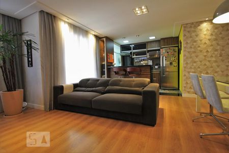 Sala de apartamento para alugar com 2 quartos, 65m² em Vila Suzana, São Paulo