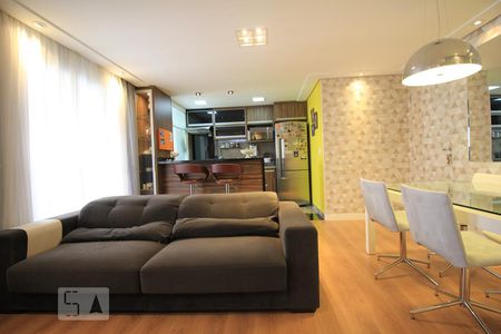 Sala de apartamento para alugar com 2 quartos, 65m² em Vila Suzana, São Paulo