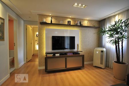 Sala de apartamento para alugar com 2 quartos, 65m² em Vila Suzana, São Paulo