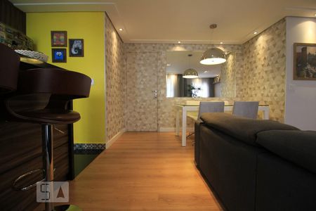 Sala de apartamento para alugar com 2 quartos, 65m² em Vila Suzana, São Paulo