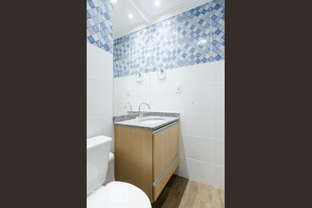 Apartamento à venda com 57m², 2 quartos e 1 vaga Apartamento à venda com 57m², 2 quartos e 1 vagaBanheiro