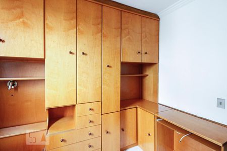 Quarto 1 de apartamento para alugar com 2 quartos, 52m² em Vila Alpina, São Paulo