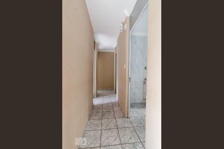 Corredor de apartamento para alugar com 3 quartos, 70m² em Conjunto Residencial Souza Queiroz, Campinas