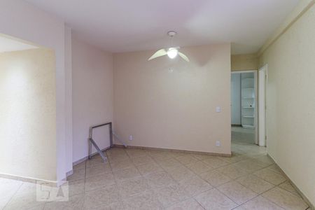 Sala de apartamento para alugar com 2 quartos, 90m² em Recreio dos Bandeirantes, Rio de Janeiro