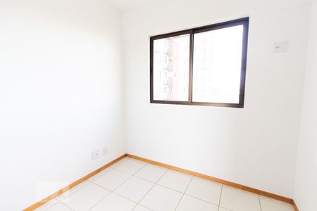 Quarto 1 de apartamento para alugar com 2 quartos, 70m² em Guará Ii, Brasília