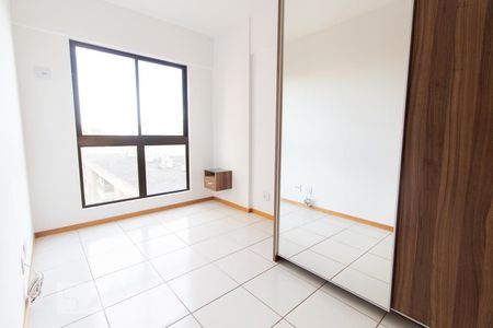 Quarto 2 de apartamento para alugar com 2 quartos, 70m² em Guará Ii, Brasília