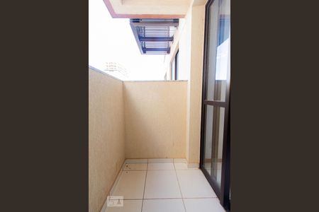 Sacada de apartamento para alugar com 2 quartos, 70m² em Guará Ii, Brasília