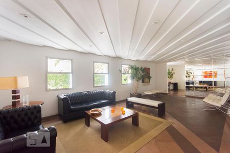 Apartamento à venda com 136m², 3 quartos e 2 vagas Apartamento à venda com 136m², 3 quartos e 2 vagasHall social