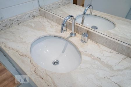 Apartamento à venda com 130m², 3 quartos e 2 vagas Apartamento à venda com 130m², 3 quartos e 2 vagasBanheiro