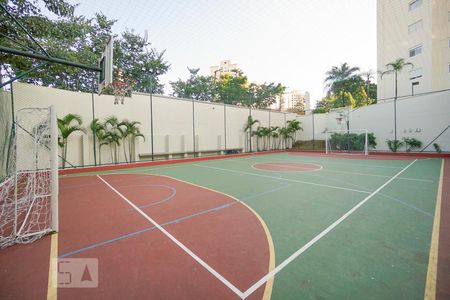 Apartamento à venda com 130m², 3 quartos e 2 vagas Apartamento à venda com 130m², 3 quartos e 2 vagasQuadra esportiva
