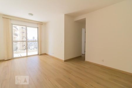 Sala de apartamento para alugar com 3 quartos, 76m² em Picanço, Guarulhos