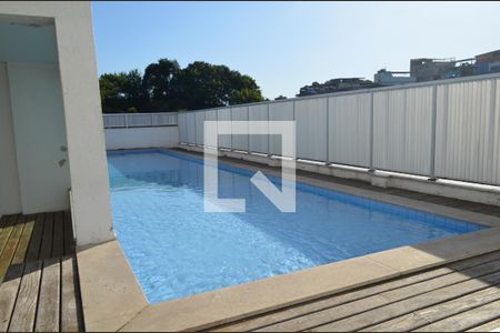Apartamento à venda com 40m², 1 quarto e 1 vagaÁrea comum - Piscina