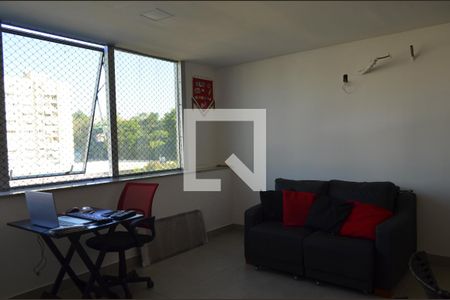 Sala de apartamento para alugar com 1 quarto, 40m² em Pechincha, Rio de Janeiro