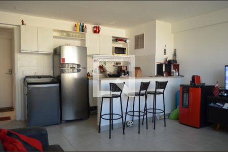 Sala de apartamento para alugar com 1 quarto, 40m² em Pechincha, Rio de Janeiro