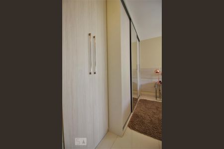 Apartamento à venda com 80m², 3 quartos e 2 vagasDetalhe da suíte