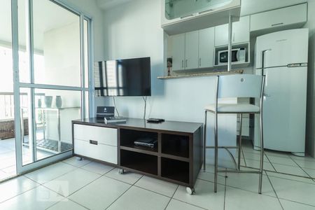 Sala de apartamento para alugar com 2 quartos, 78m² em Jacarepaguá, Rio de Janeiro