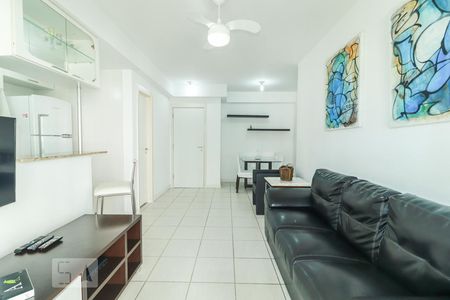 Sala de apartamento para alugar com 2 quartos, 78m² em Jacarepaguá, Rio de Janeiro