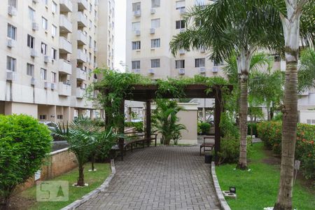 Apartamento à venda com 72m², 3 quartos e sem vagaÁrea comum