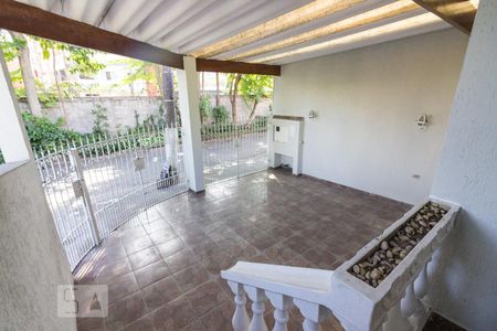 Casa de condomínio à venda com 220m², 3 quartos e 2 vagasGaragem