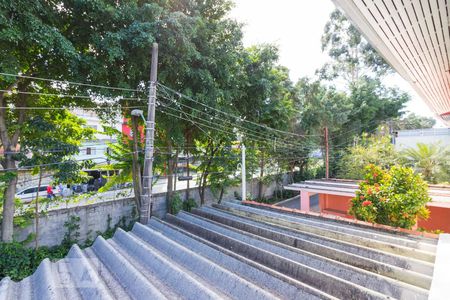 Casa de condomínio à venda com 220m², 3 quartos e 2 vagasVista 