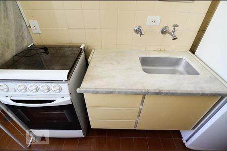 Apartamento à venda com 30m², 1 quarto e sem vaga Apartamento à venda com 30m², 1 quarto e sem vagaCozinha