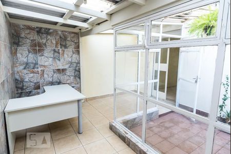 Área Externa de apartamento para alugar com 1 quarto, 30m² em Floresta, Porto Alegre