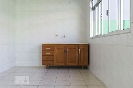 Casa à venda com 400m², 3 quartos e 2 vagasÁrea de serviço (Armários)