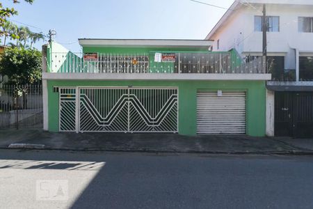 Casa à venda com 400m², 3 quartos e 2 vagasFachada