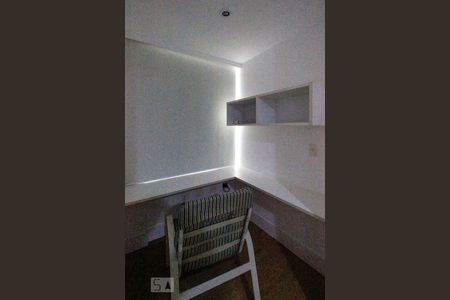 Apartamento à venda com 370m², 5 quartos e 3 vagasSuíte 2