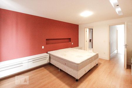 Apartamento à venda com 370m², 5 quartos e 3 vagasSuíte 1