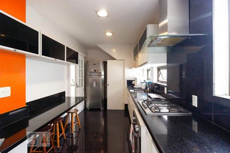 Apartamento à venda com 370m², 5 quartos e 3 vagasCozinha