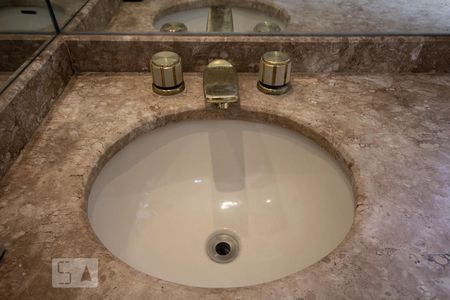 Apartamento à venda com 592m², 4 quartos e 5 vagasSuíte 2  