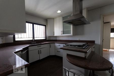 Apartamento à venda com 592m², 4 quartos e 5 vagasCobertura