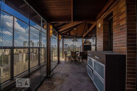 Apartamento à venda com 592m², 4 quartos e 5 vagasCobertura