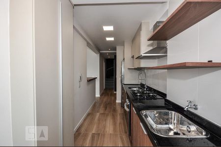 Apartamento à venda com 98m², 2 quartos e 2 vagas Apartamento à venda com 98m², 2 quartos e 2 vagasCozinha e Área de Serviço