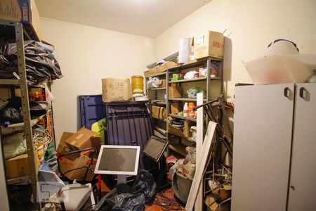 Casa à venda com 500m², 7 quartos e 3 vagas Casa à venda com 500m², 7 quartos e 3 vagasQuarto 6