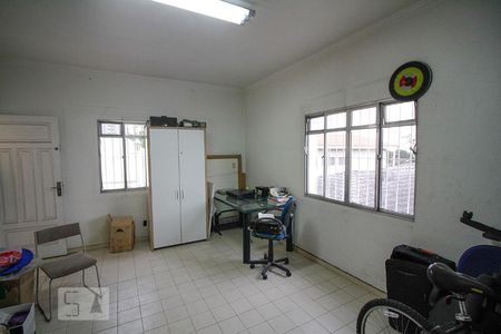 Casa à venda com 500m², 7 quartos e 3 vagas Casa à venda com 500m², 7 quartos e 3 vagasQuarto 4