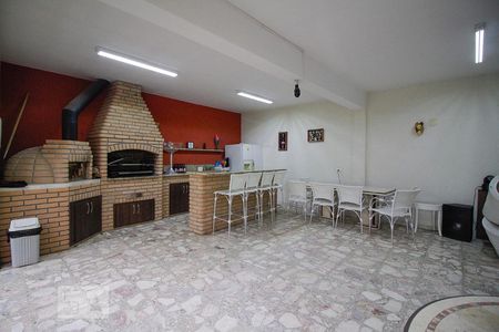 Casa à venda com 500m², 7 quartos e 3 vagas Casa à venda com 500m², 7 quartos e 3 vagasSalão de Festas