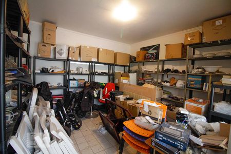 Casa à venda com 500m², 7 quartos e 3 vagas Casa à venda com 500m², 7 quartos e 3 vagasQuarto 5