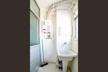 Apartamento à venda com 58m², 2 quartos e 1 vaga Apartamento à venda com 58m², 2 quartos e 1 vagaÁrea de Serviço