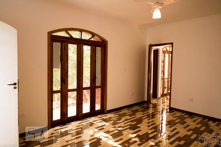 Sala de casa para alugar com 1 quarto, 110m² em Silveira, Santo André
