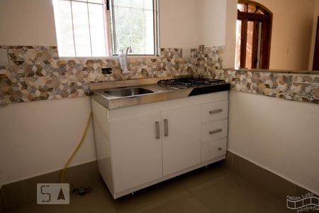 Cozinha de casa para alugar com 1 quarto, 110m² em Silveira, Santo André