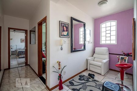 Casa à venda com 280m², 5 quartos e 3 vagasSegundo Andar