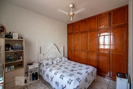 Casa à venda com 280m², 5 quartos e 3 vagasQuarto 2