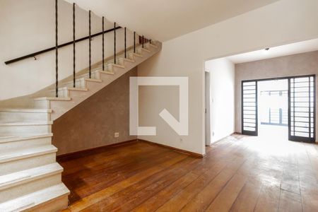 Sala de casa de condomínio para alugar com 3 quartos, 105m² em Vila Olímpia, São Paulo
