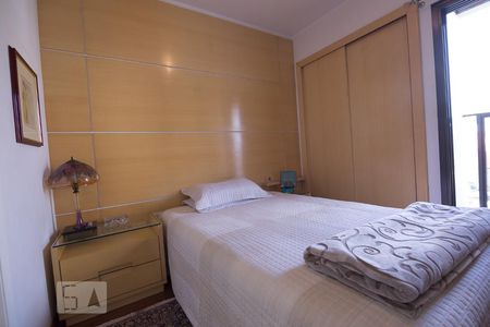 Suíte de apartamento para alugar com 2 quartos, 78m² em Perdizes, São Paulo